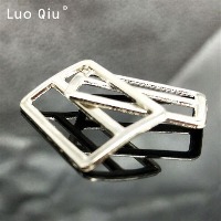tri-glide-buckle project thumbnail