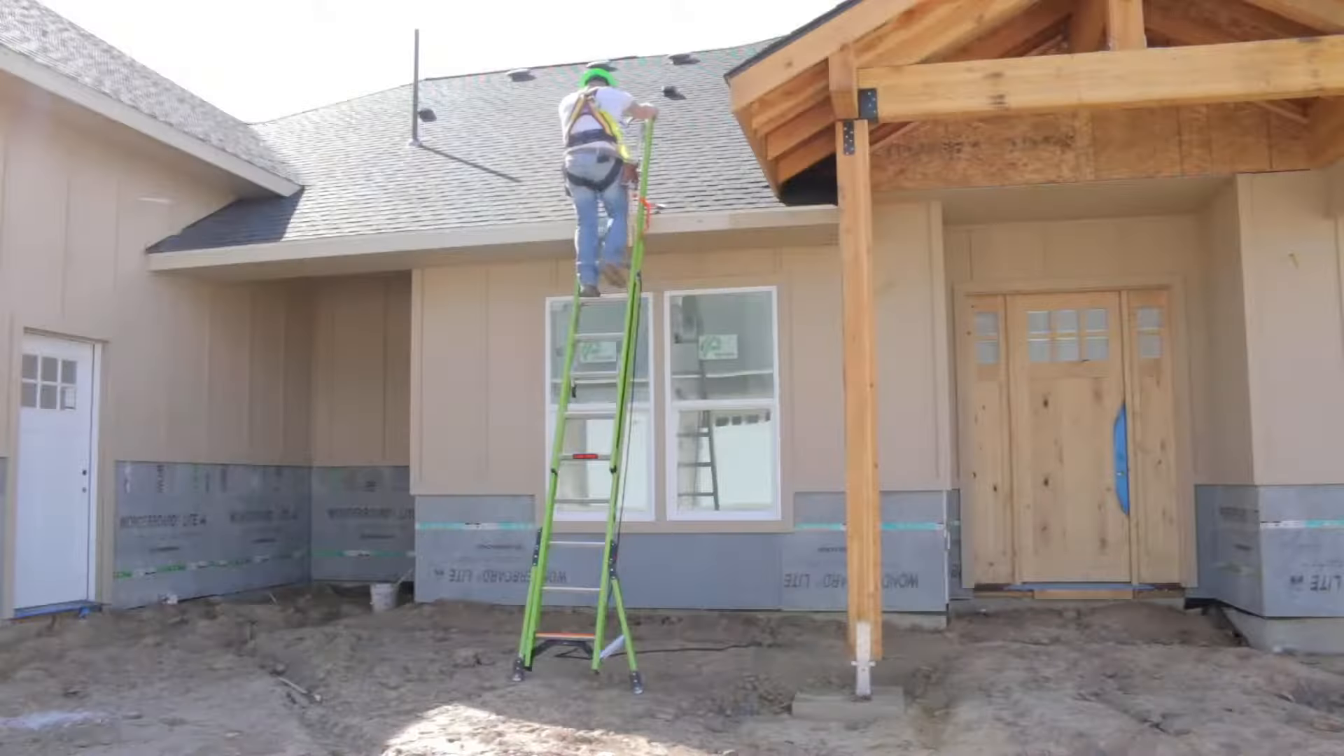 Climb detection Object Detection Model (v17, 2024-01-02 8:42am) by NAAMI