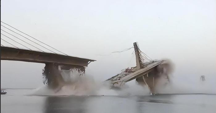 Object Under Bridge Bridge_Collapse Object Detection Dataset by test