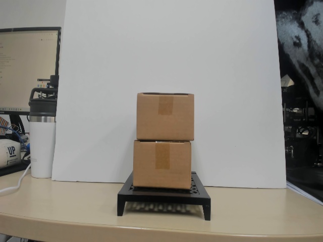 Cardboard Box Object Detection Dataset and Pre-Trained Model by project