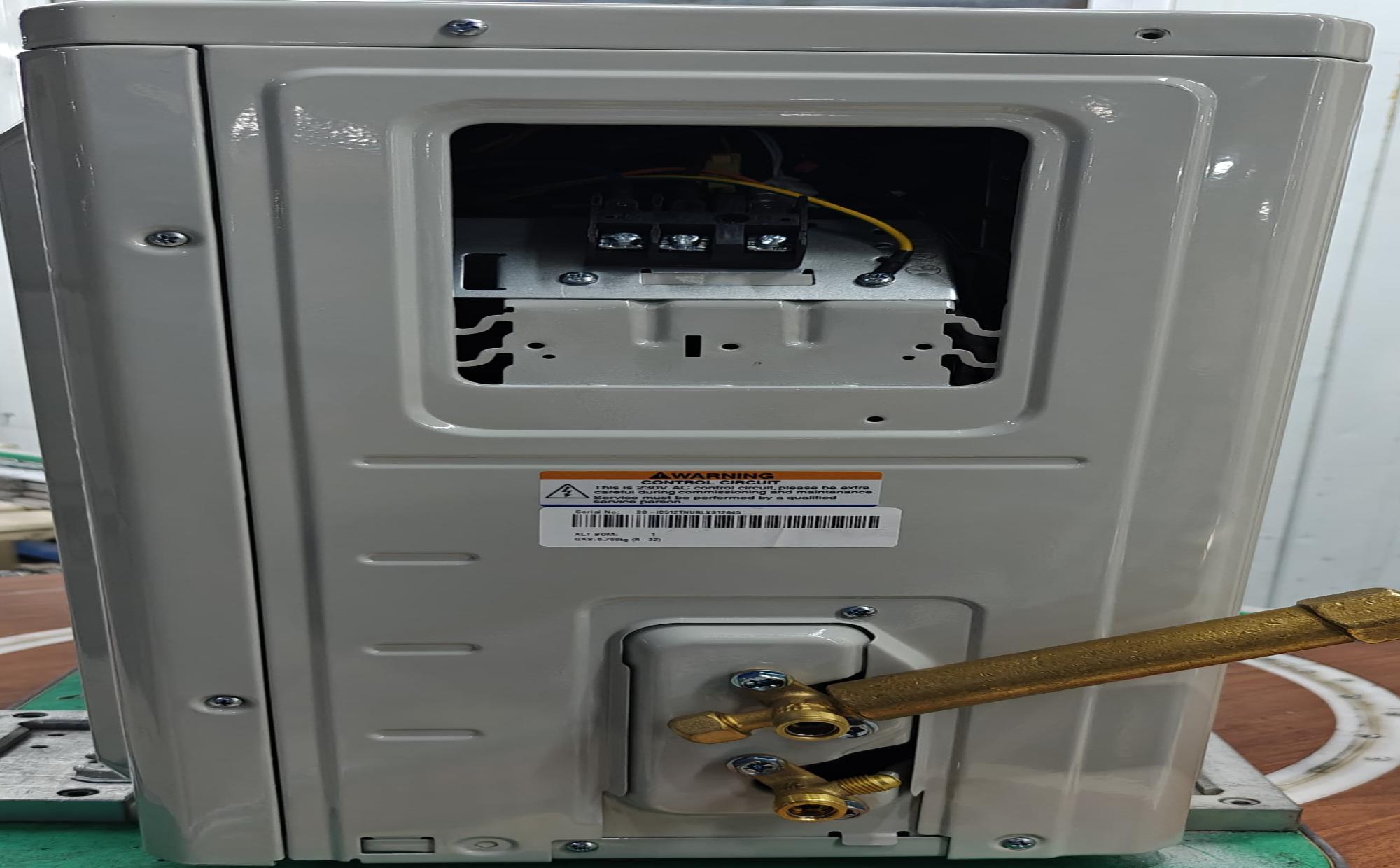 AC Units Components Instance Segmentation Model by Richirs