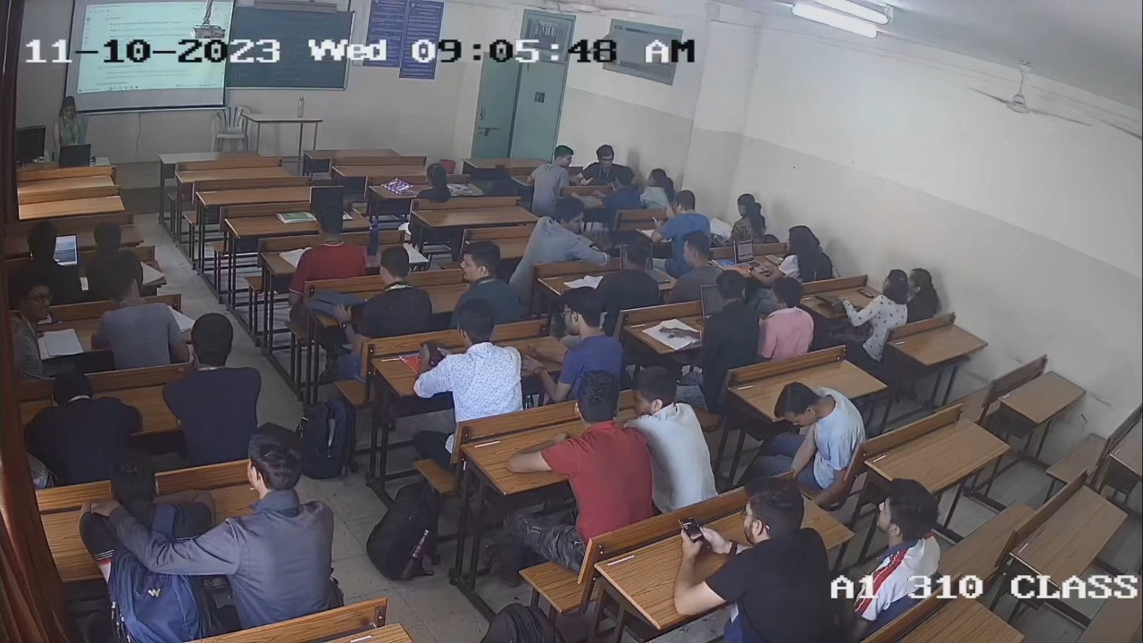 Classroom-Cell-Phone-Detection Object Detection Model by ClassroomAi