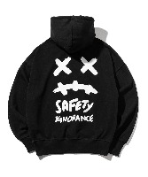 common-hooded project thumbnail