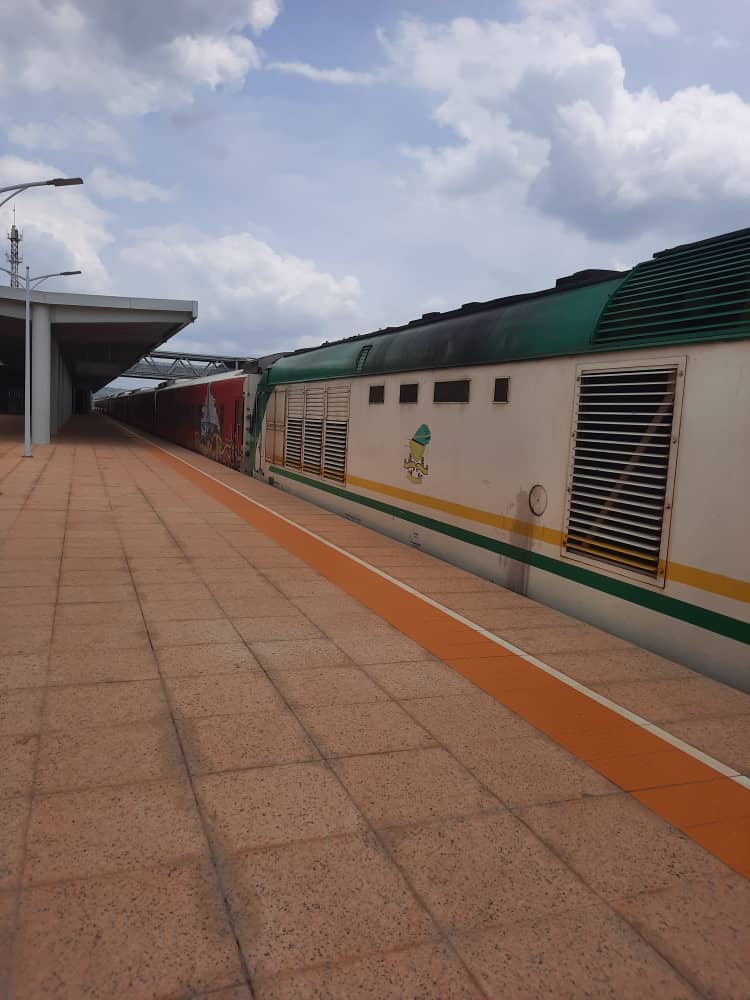 Train Detection Object Detection Model by cONSTRUCTION SITE SAFETY