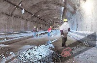 hard hat project thumbnail