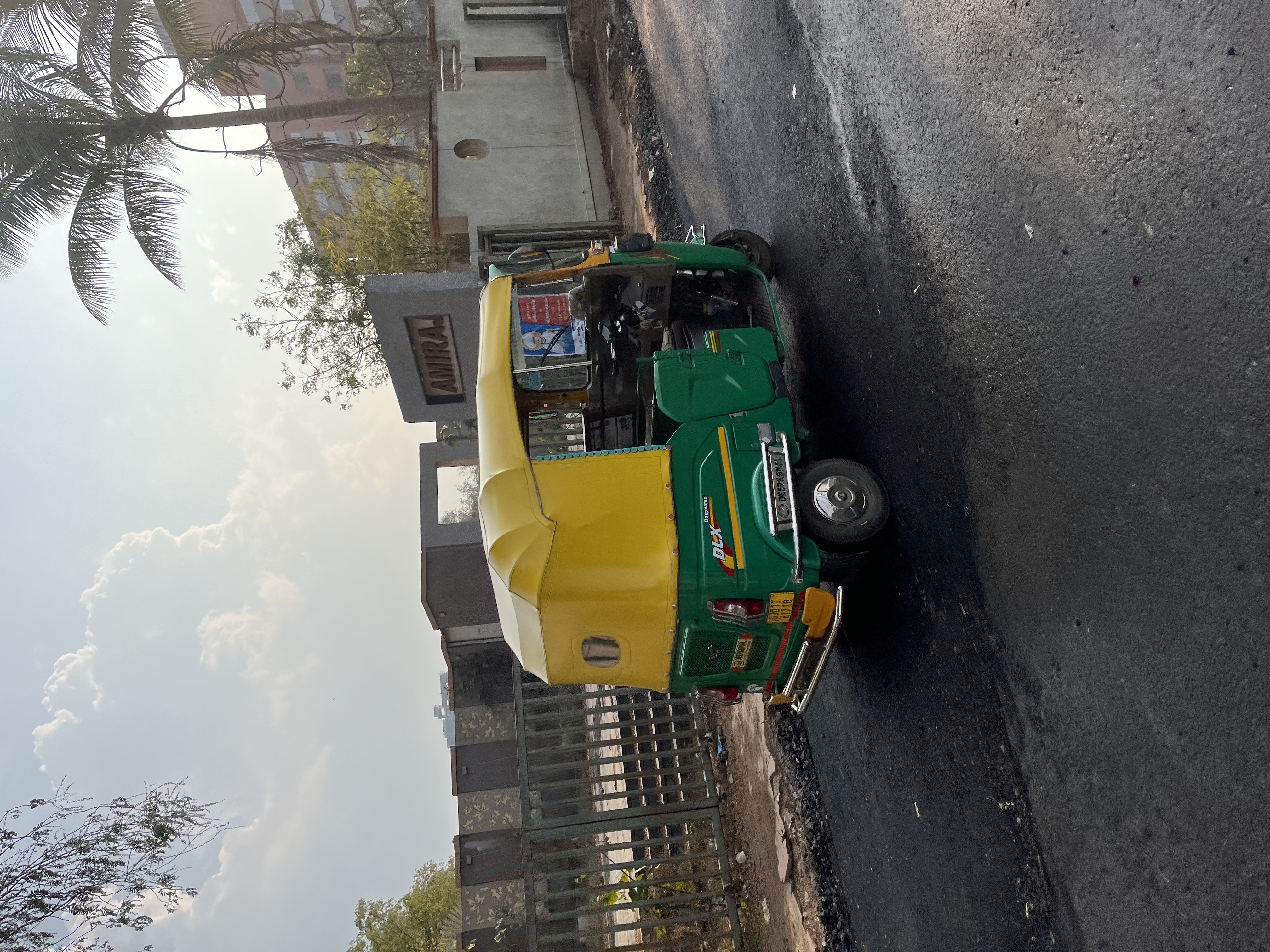 Auto-Rickshaw Object Detection Model by AutoRickshaw Detection