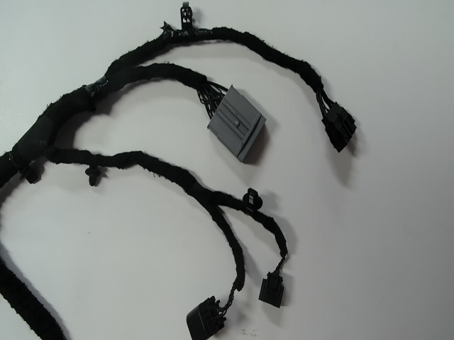 cables_2 Instance Segmentation Model by univer