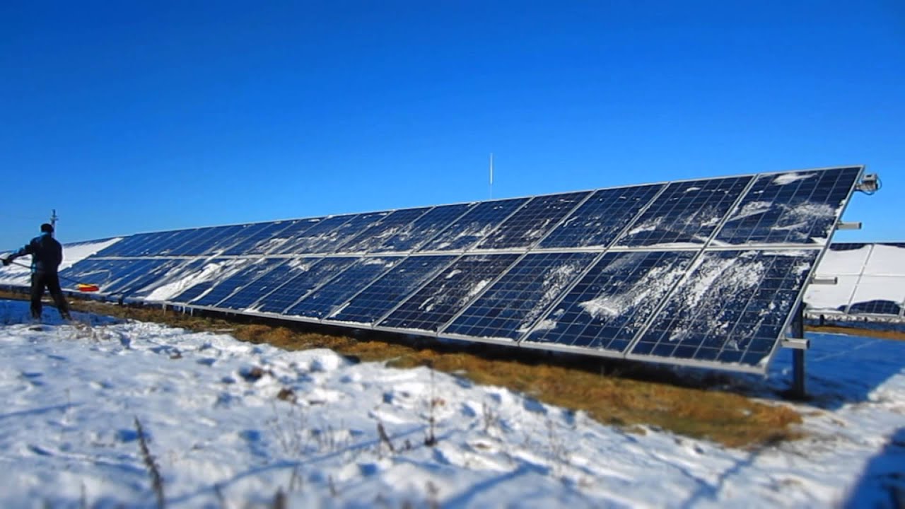 Solar Panel Detector 2 Object Detection Model by football model