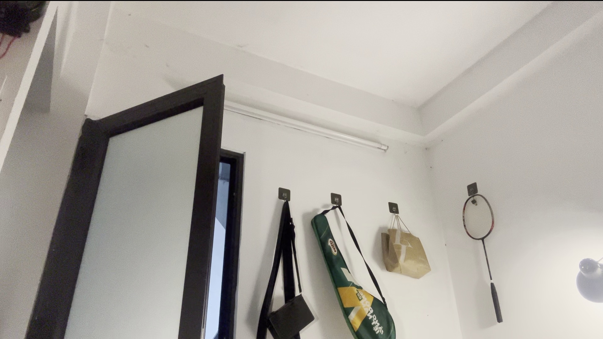 DL - Hand Controlled Robot Object Detection Model by Phenikaa