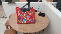 Sacola (Carry my luggage) project thumbnail