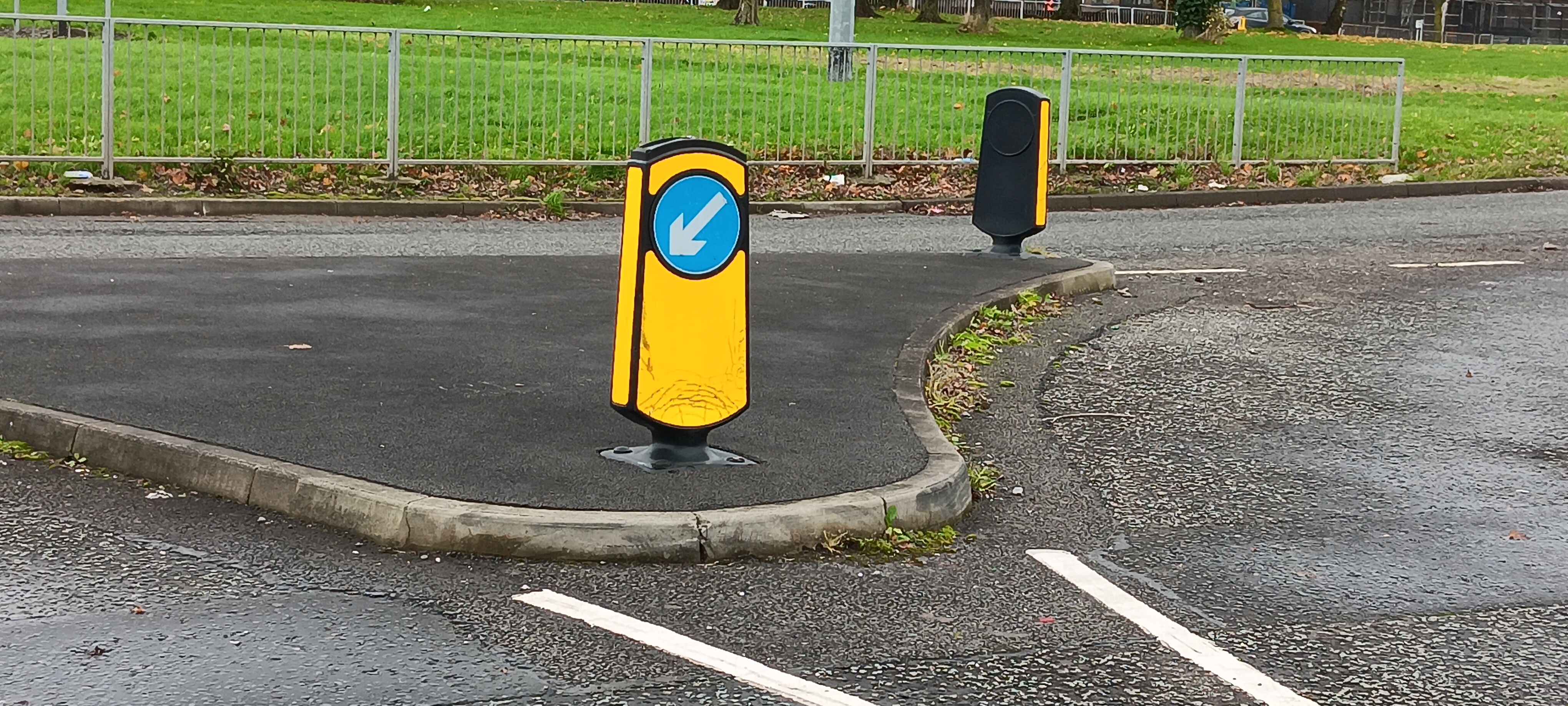 common road sign Object Detection Dataset by salford