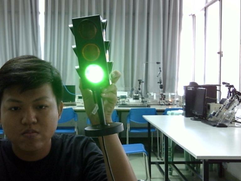 Traffic Light Collection 2 - Roboflow Universe
