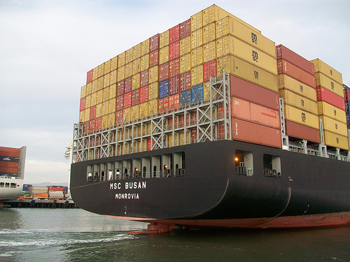shipping container Object Detection Dataset by label studio