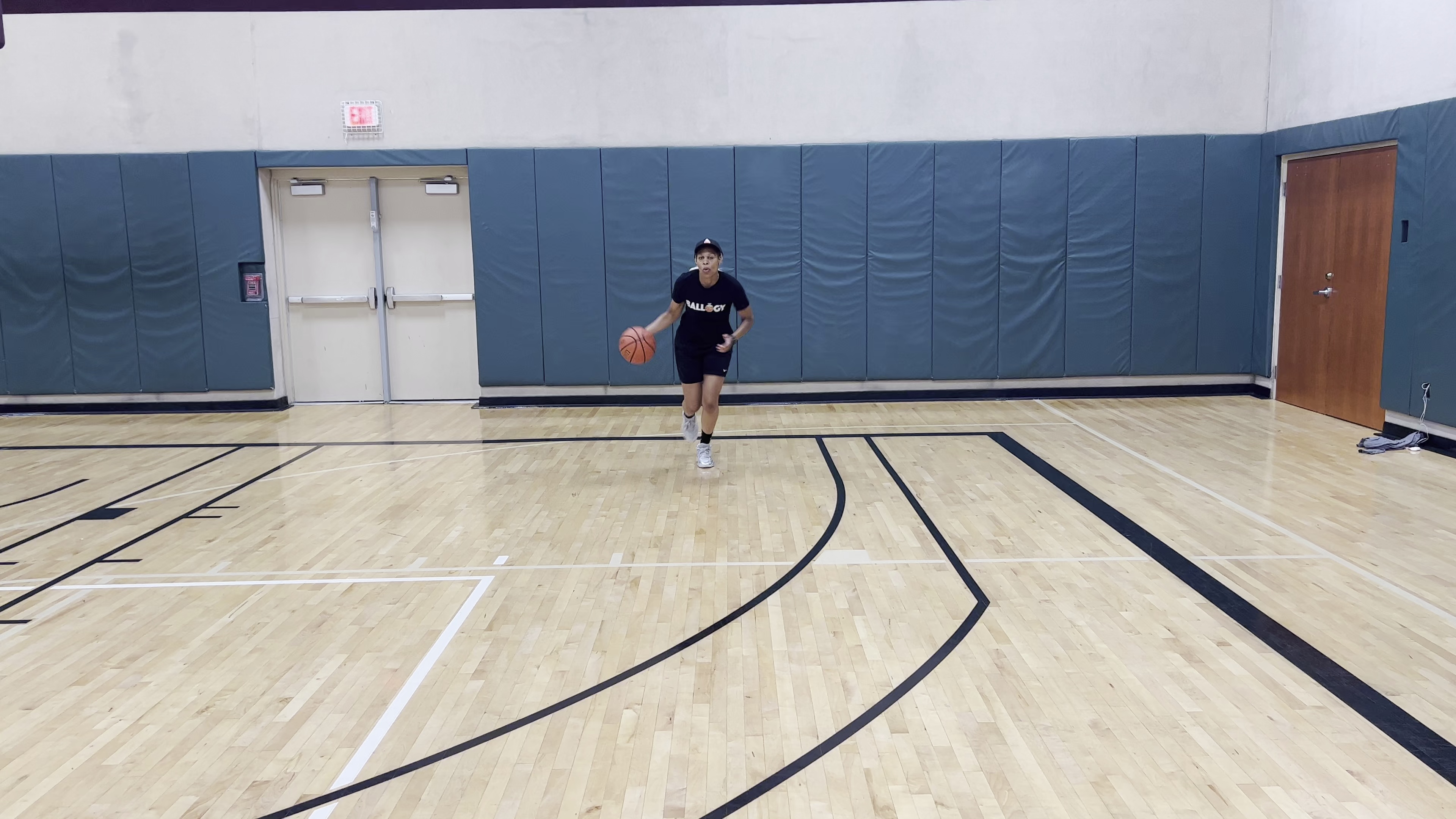 Jump Stop and Pivot Object Detection Dataset by basketball dribbling ...