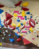 Climbing Hold Detection project thumbnail