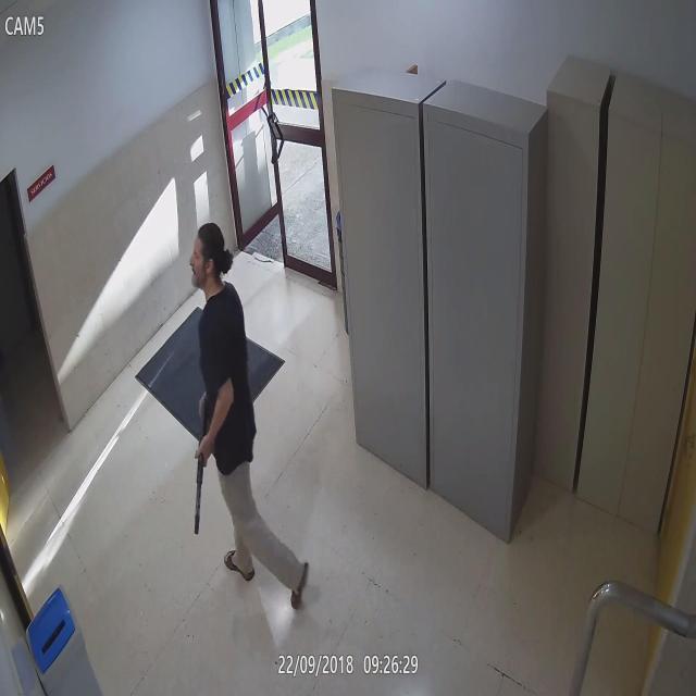 person weapon knife detection Object Detection Dataset by Projects
