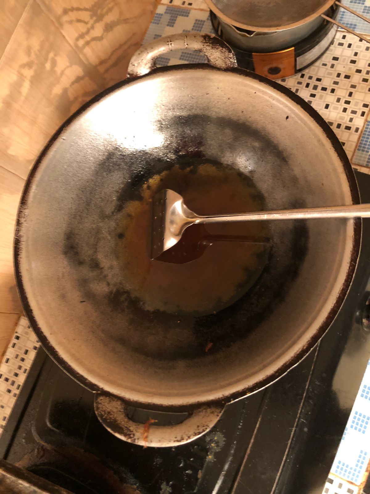 Moms Pan Object Detection Model by Universitas Krisnadwipayana