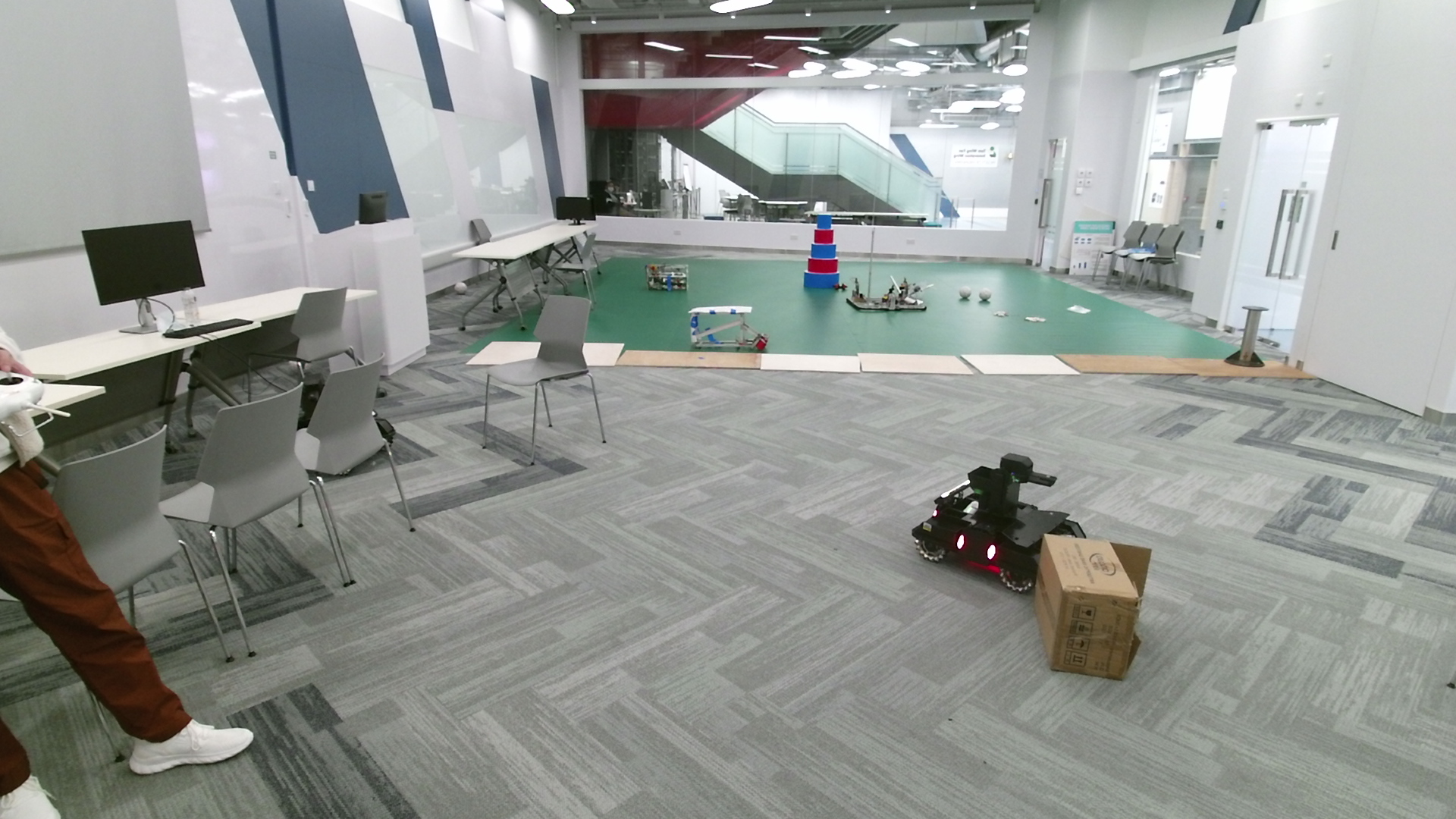 RobotDetection Object Detection Dataset by Elwin