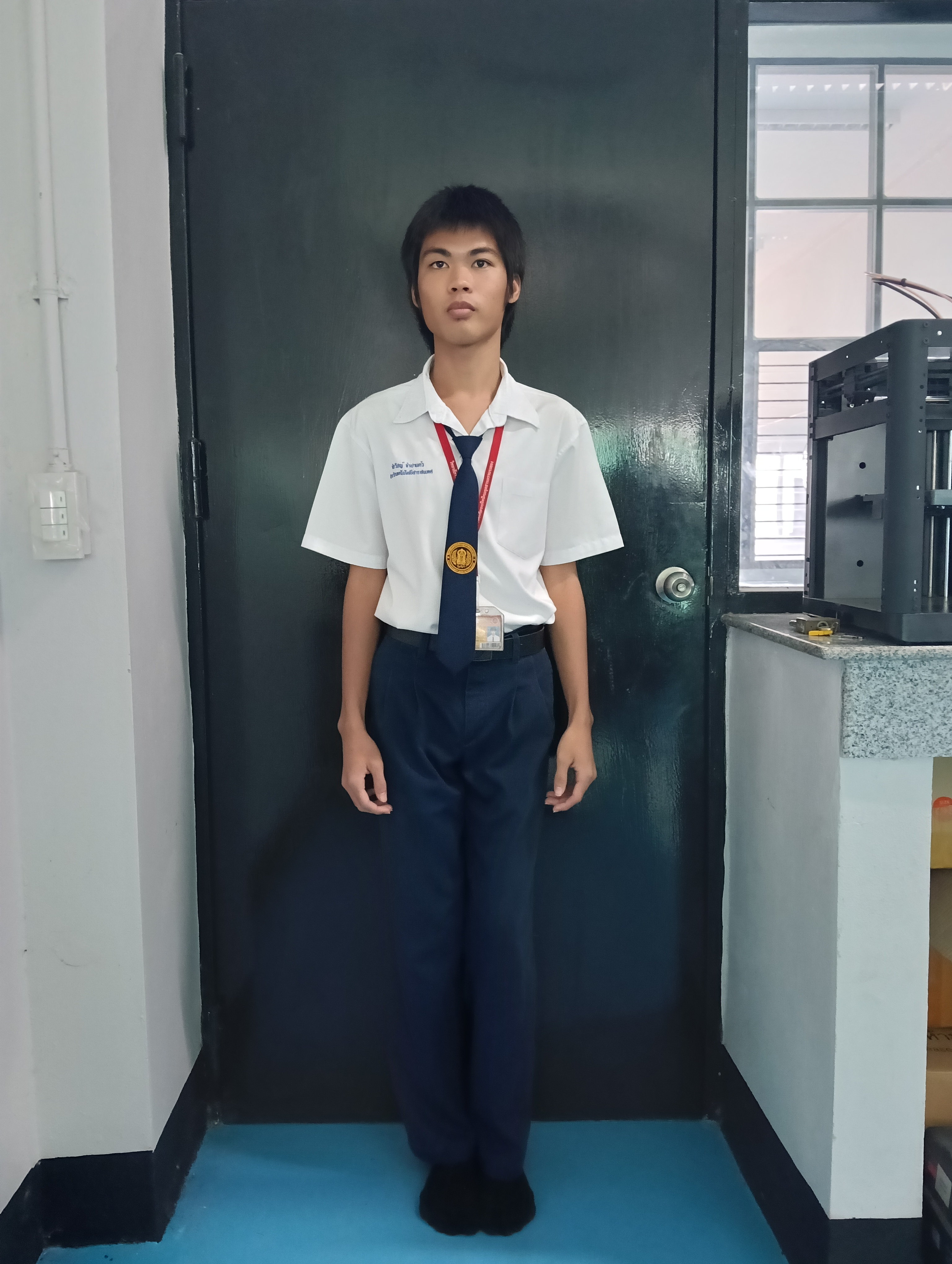 Automatic Uniform Object Detection Model by Automatic uniform student