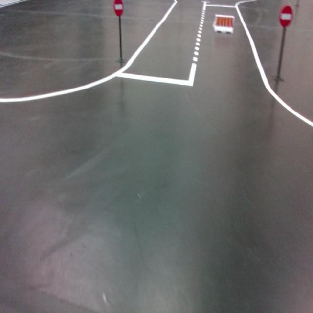 object-with-env-2000-object-detection-model-by-hinam