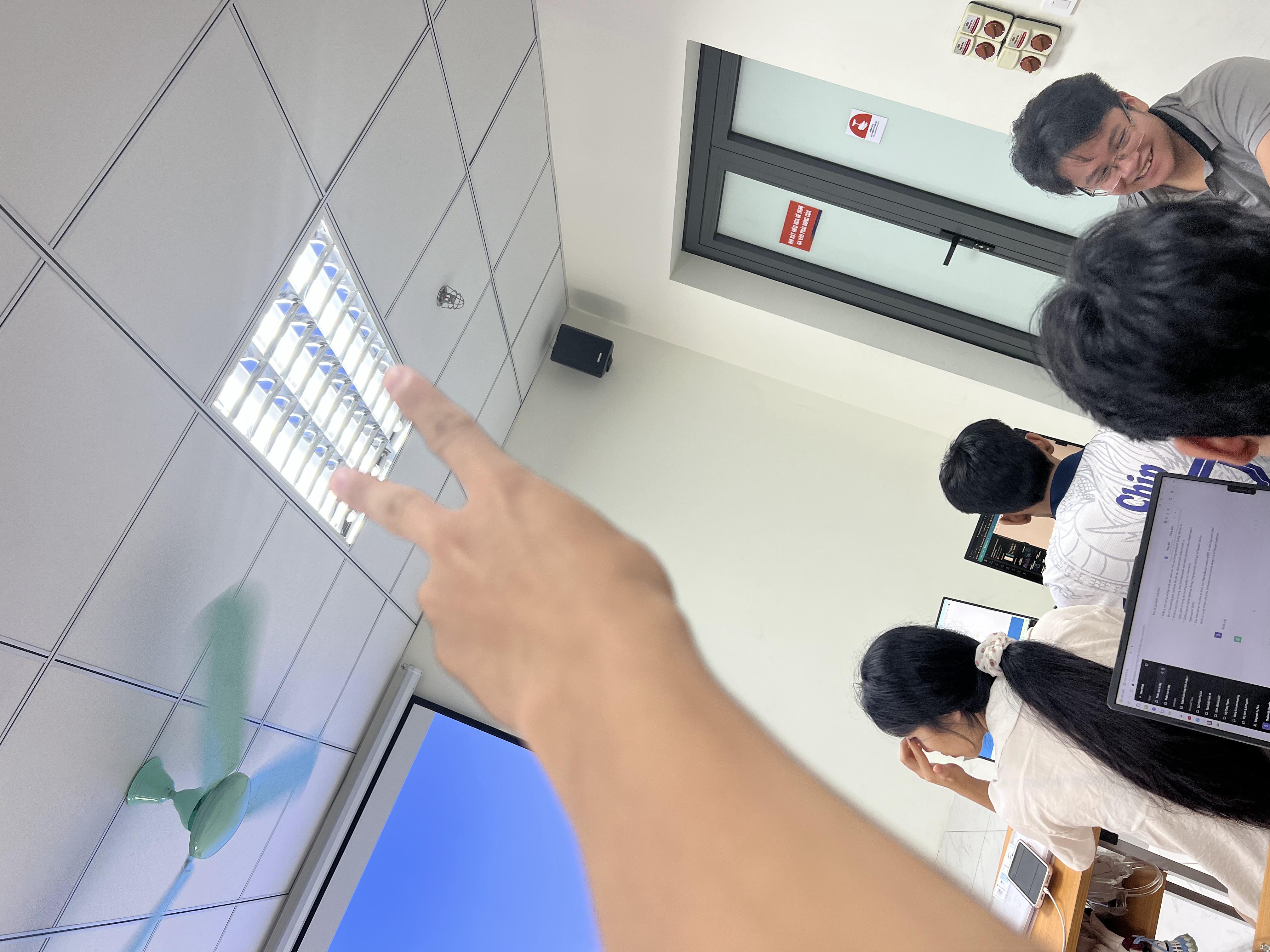 Finger Object Detection Dataset by Nguyen1901
