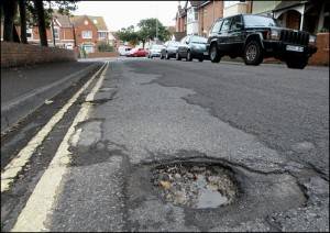 Bounding Box Object Detection Dataset by Potholes