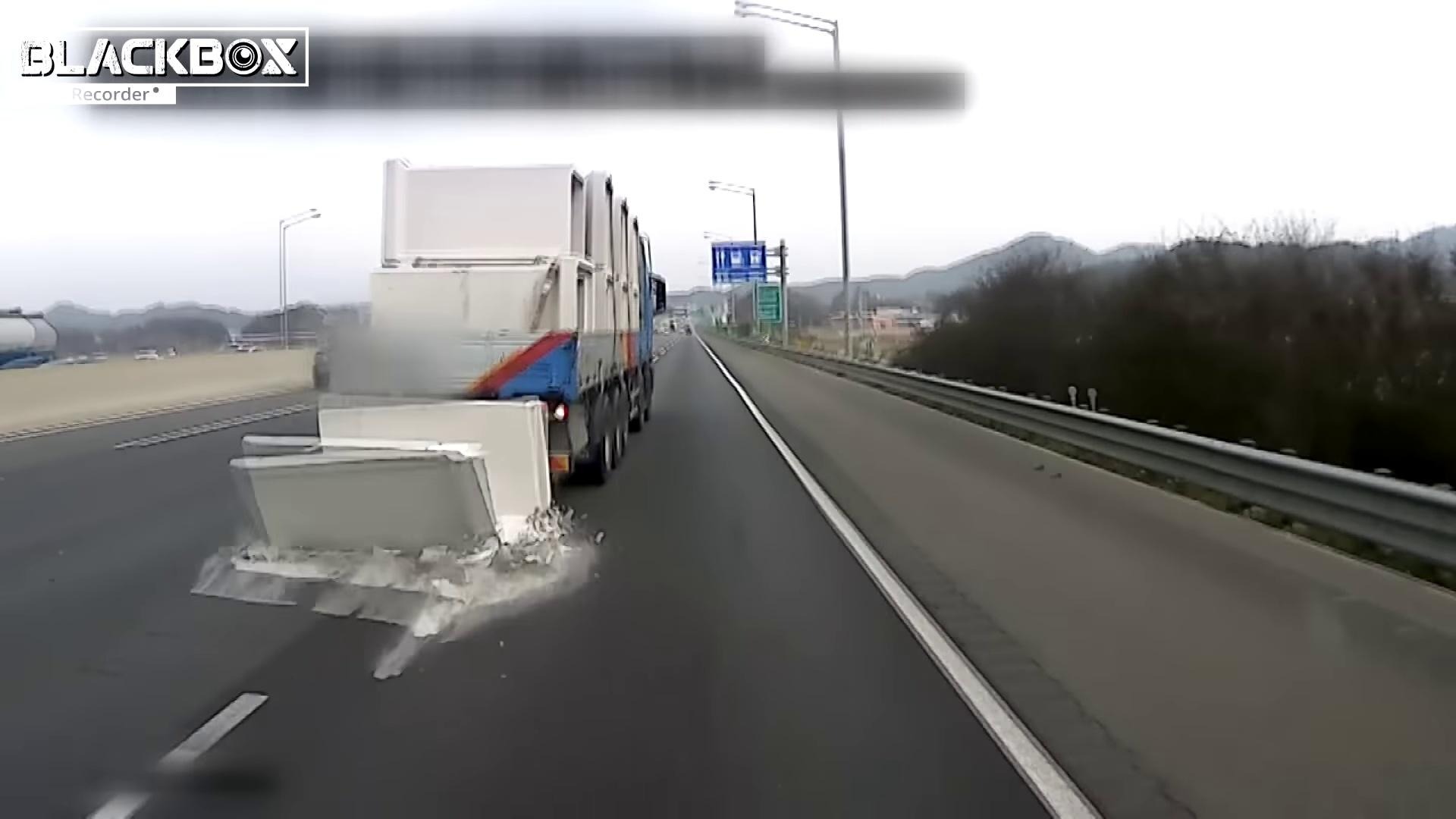 CCDetector Instance Segmentation Dataset by Car crash detector