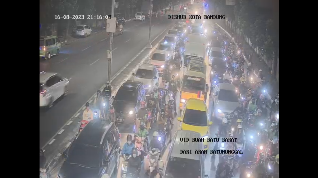 CCTV Bandung di jalur utama Kota Bandung